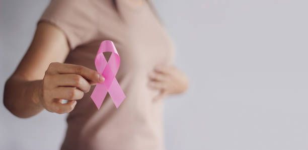 Cleveland Clinic aborda los mitos y los síntomas más comunes del cáncer de mama