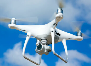 Más allá del vuelo: Cursos especializados para pilotos de drones que buscan la excelencia