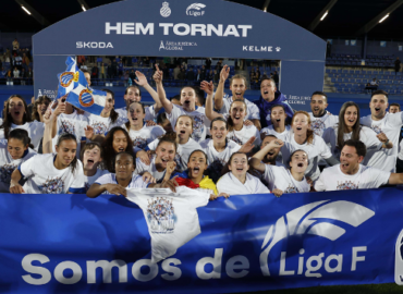 El RCDE Femenino hace historia de la mano de Área Jurídica Global