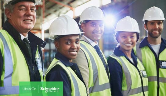 Schneider Electric colabora con la Fundación WageIndicator para promover salarios dignos