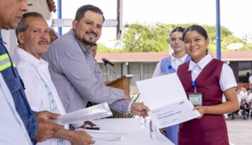 Ternium reconoce la excelencia académica de los estudiantes michoacanos