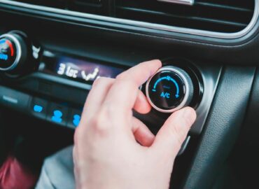 Cómo afecta el calor al coche: los elementos que más sufren y cómo evitar averías costosas