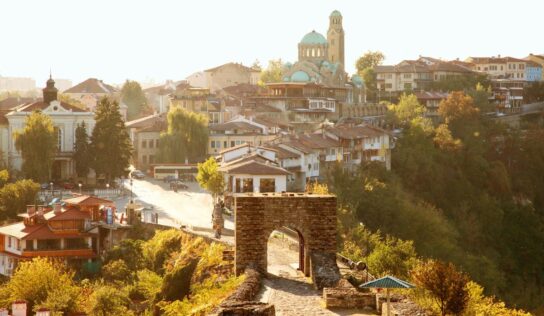 KAYAK revela los destinos de mayor tendencia entre los viajeros españoles este otoño