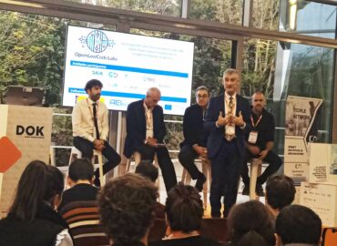 Clústeres y empresas colaboran en el proyecto OpenLowCodeLabs para investigar sobre soluciones de código abierto que faciliten el despliegue de software accesible y competitivo en pymes