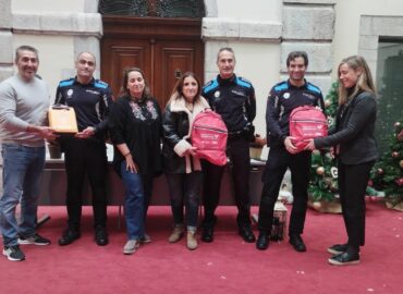 Llanes celebrará unas Navidades cardioprotegidas con desfibriladores portados por Policía, Protección Civil y Guardia Civil