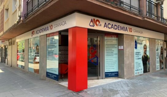 Academia 10 impulsa la revolución educativa: se alía con Tormo Franquicias para su expansión nacional en 2025