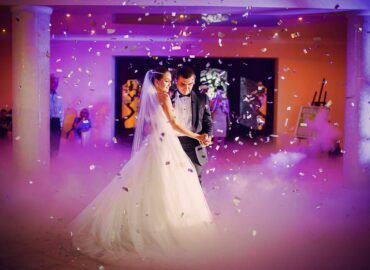 La Boda De Tus Sueños transforma el ambiente de las bodas con iluminación y efectos especiales