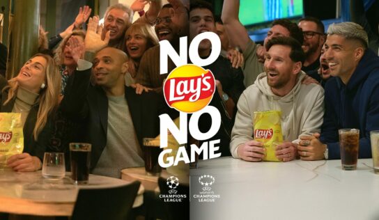 Vuelve ‘No Lay’s, No Game’: cuatro leyendas del fútbol sorprenden a los aficionados en distintos bares de Barcelona y Miami