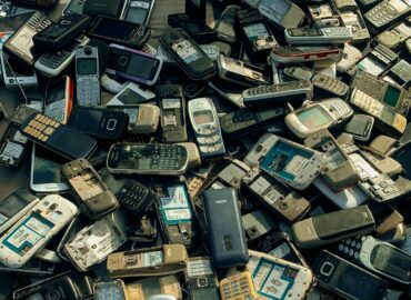Somos Conexión aboga por reacondicionar y reparar los dispositivos para combatir los residuos electrónicos