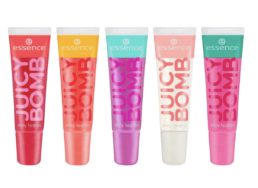 Juicy Bomb de essence mantiene los labios humectados por más tiempo