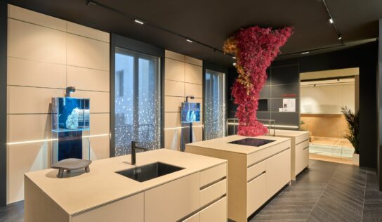 Küppersbusch potencia el diseño minimalista de un espacio de Casa Decor con su gama MattBlack