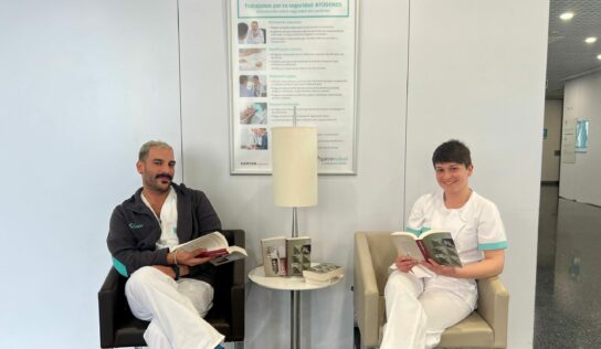 Quirónsalud Bizkaia celebra el Día Internacional del Libro con una acción especial para sus pacientes hospitalizados