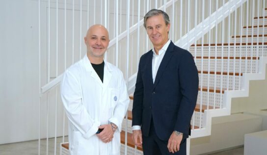 El Dr. Tabush se une a Clínica Dermatológica Internacional para formar a su equipo en el uso de UltraClear