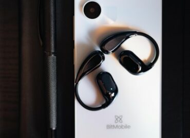 El teléfono Blockchain Phēnix X de BitMobile destaca en Zambia con una gran campaña de marketing