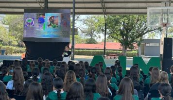 Ex jugadora de Rayadas inspira a una nueva generación de mujeres líderes en el deporte en el American Institute of Monterrey