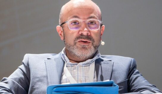 J.D.D. Bornay: «Un crecimiento desordenado del autoconsumo sin acompañamiento normativo ágil son las posibles causas del colapso energético»