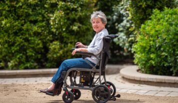 La era del magnesio continúa con la nueva silla Martinika Magnesium, ultraligera y ultracompacta