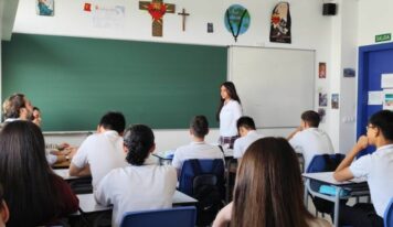 Hablar para aprender: la apuesta del Colegio Juan Pablo II de Parla por los exámenes orales
