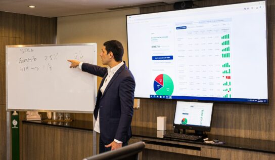 Rodrigo Emilio Ramos D’Agostino presenta un análisis estratégico sobre los Fondos del NASDAQ