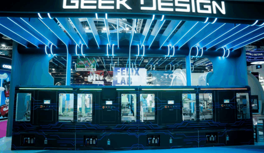 QISITECH redefine las ferias en la World Vape Show con su modelo ODM automatizado en vivo