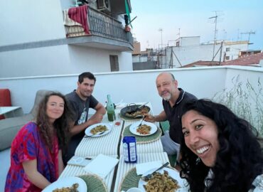 Un coliving autosuficiente revoluciona el barrio de Vista Alegre en Barcelona