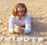 La startup disruptiva Umibots y FCC optimizan la limpieza de playas con los robots inteligentes ‘UmiBeach’