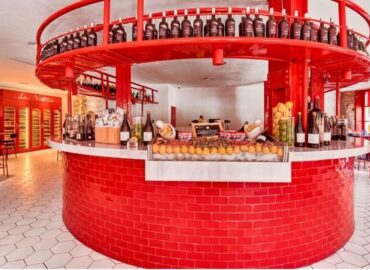 Abre Gamberro, la taberna canalla que pone patas arriba a las marisquerías de toda la vida