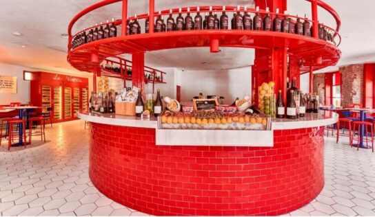 Abre Gamberro, la taberna canalla que pone patas arriba a las marisquerías de toda la vida