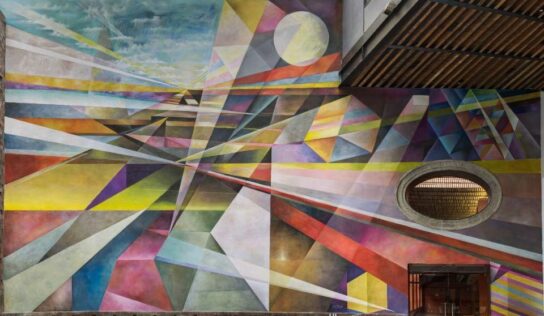 Develan mural de Arnaldo Coen por 250 años de Nacional Monte de Piedad