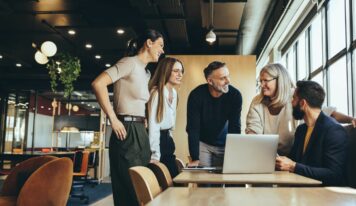 La Generación Z valora el cuidado de la salud mental, mientras que en la Generación X prima el teletrabajo
