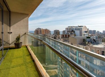 Pasto sintético: el secreto para una terraza moderna y funcional