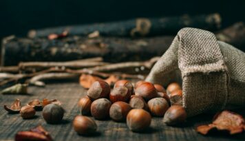 La Castanyada deja hasta 140.000 envoltorios de un solo uso solo en Barcelona