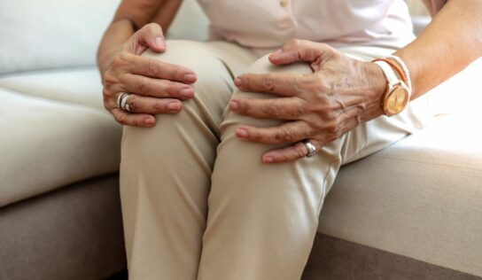 «Cada paciente es único, adaptamos la cirugía para recuperar movimiento y bienestar», doctor Andrés Borja Jara, especialista en Traumatología y Cirugía Ortopédica del Hospital Quirónsalud Vitoria