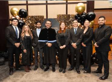 Universidad Da Vinci apuesta por el futuro de la educación digital con la graduación presencial de alumnos