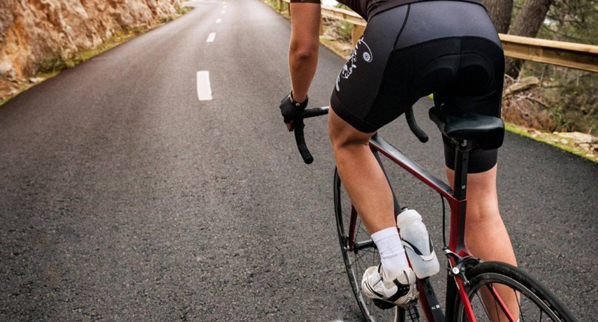 Rizo técnico en el metatarso: innovación y confort en el ciclismo moderno