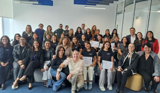 Universitarias ganan el Hack Day 2025 con «Ecolecta», una plataforma que convierte residuos en oportunidades