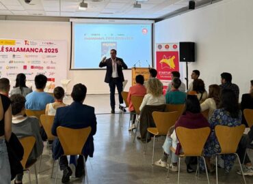 Ignacio Campoy, CEO de Formación Universitaria, inspira en Startup Olé Salamanca 2025 con su visión sobre el metaliderazgo
