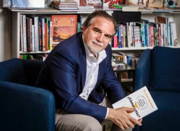 La felicidad también se entrena: el psiquiatra Javier Quintero explica cómo convertirla en un hábito en su nuevo libro