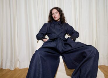 WOMANZE presenta DENIM: cuando el lujo contemporáneo se viste de urbano