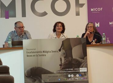 Documental ‘Voces en la Sombra’ visibiliza la lucha por el reconocimiento médico y social de la Encefalomielitis Miálgica Severa en evento con destacados profesionales y emotivas historias de pacientes