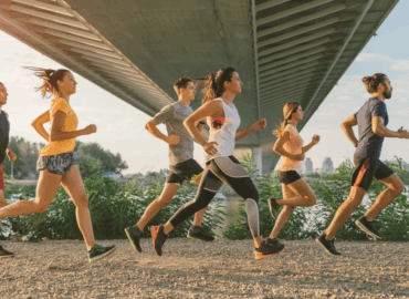 Eider Sánchez, nutricionista de Policlínica Gipuzkoa: «El entrenamiento, la alimentación y el descanso son claves para alcanzar el máximo rendimiento en la carrera»