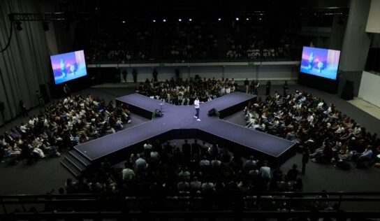 Siete líderes innovadores inspiran a alumnos de la UAG para transformar el mundo