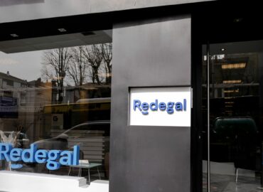 Redegal reduce su rotación voluntaria al 5,1 % en 2025, desafiando la media del sector tecnológico