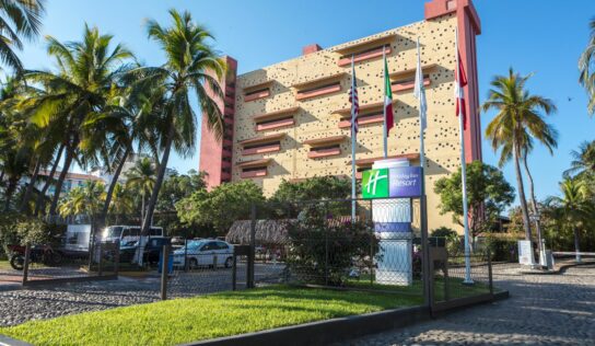Holiday Inn Ixtapa impulsa una nueva era de paquetes todo incluido sostenibles