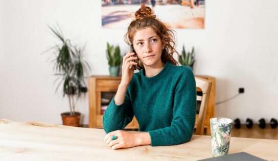 Despegar lanza SOFIA por voz: la asistente virtual ahora también atiende llamadas telefónicas