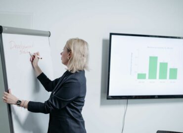 La formación continua y el upskilling: claves de Steelter para sobrevivir en un mercado laboral cambiante