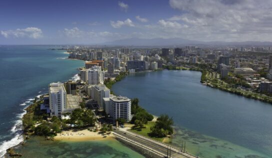 Puerto Rico está de moda: los planes y las mejores semanas para viajar este mes de abril según KAYAK