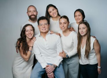 Fundación Kooltivo se alía con Arca Tierra para acercar educación digital a comunidades agrícolas