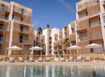 Visitas privadas en Kategora Oceanika para invertir en apartamentos hoteleros en Málaga
