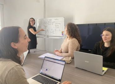 Europa impulsa a futuras líderes: un innovador proyecto empodera a niñas para transformar sus comunidades